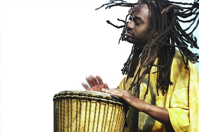 豆瓣出品：周末去哪儿·深圳丨这个朝代真正实现了靠脸可以混饭吃！