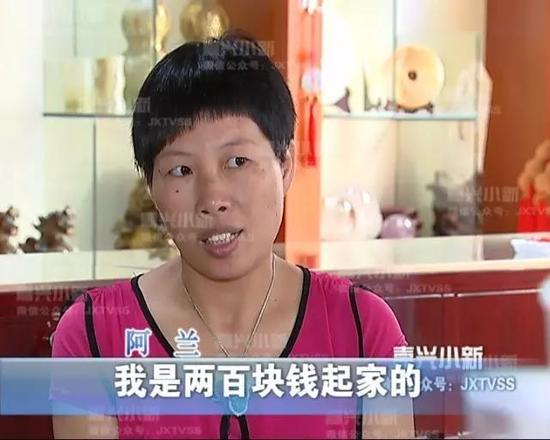 90后3000块钱摆摊创业,20岁小伙摆地摊年入百万