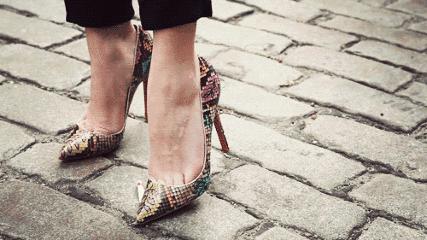 武汉女生衣服,武汉的女士服装