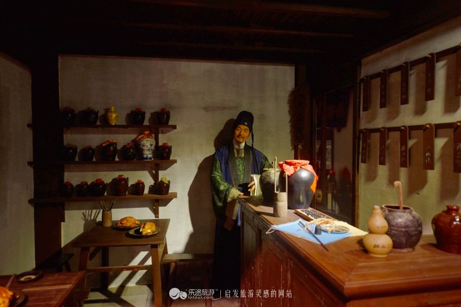 桃林胜过杏花村，给你一帘幽梦