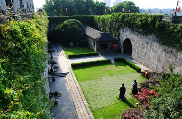 二百块钱玩南京一天,南京有哪些不要钱的游玩地方
