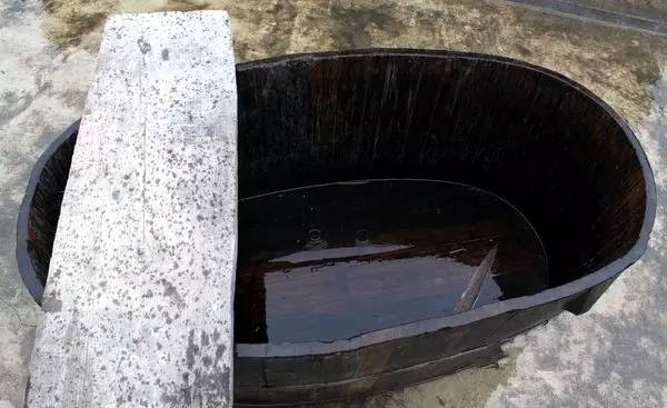 发财了！这东西以前常州家家有！扔了没人要，如今价值上万……