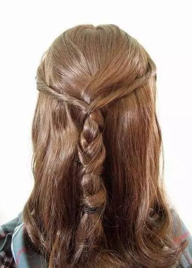 披头散发怎么扎头发好看,披头散发的头发教程