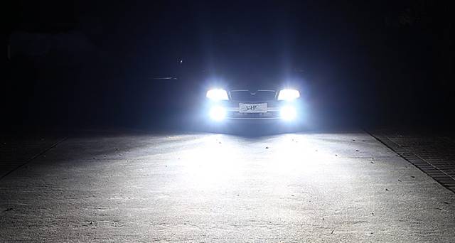 年检灯光不过怎么处理,灯光不够亮年审过不了