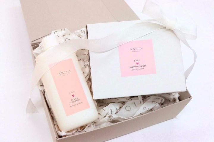 好痒啊！我除了能给你一个痒痒挠，还能给你一瓶身体乳！