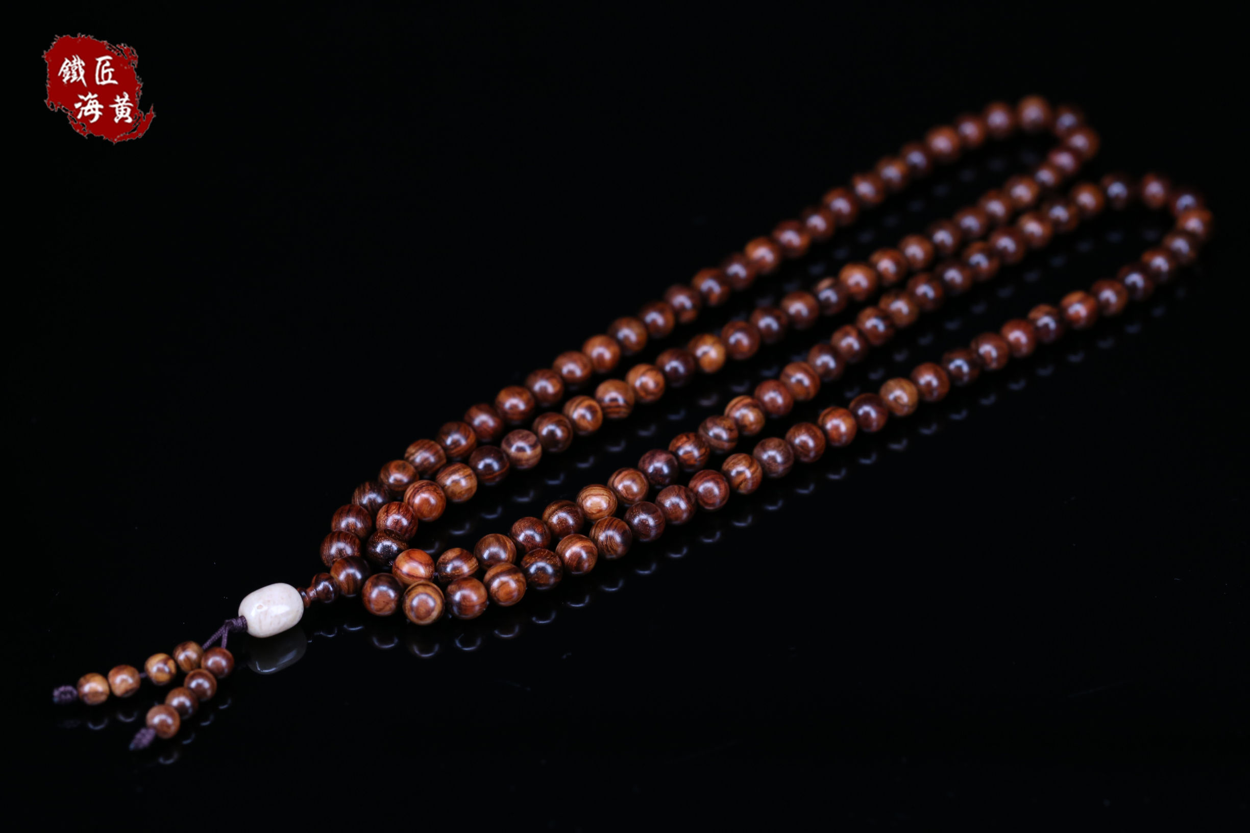 收藏手串有什么好处,脑纹桃核手串有收藏和升值价值吗