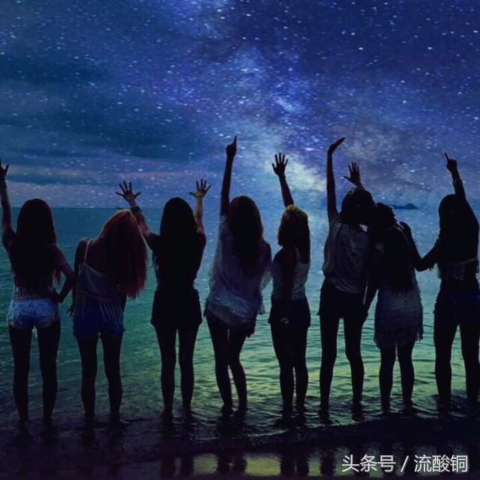 EXOChen飙高音Apink时隔5个月再度袭港少女时代10周年回归活动将全面开始