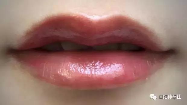 唇色深素颜口红不沾杯推荐,唇色偏深不沾杯口红