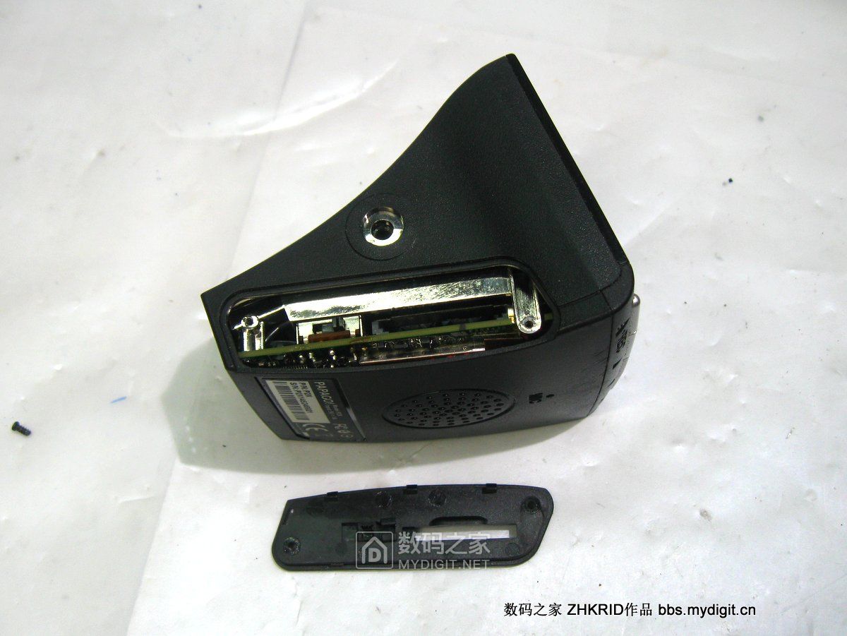 拆解趴趴狗隐藏式行车记录仪,行车记录仪拆解解析