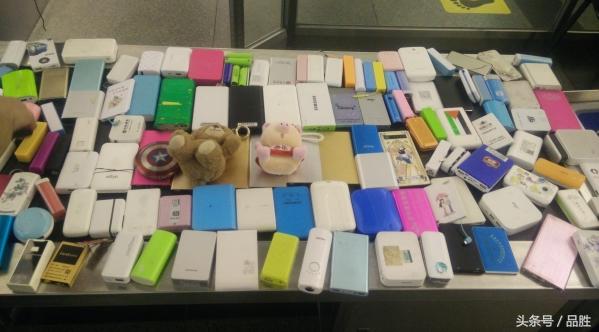 乘飞机为什么不能带充电宝,坐飞机多大容量的充电宝不允许带