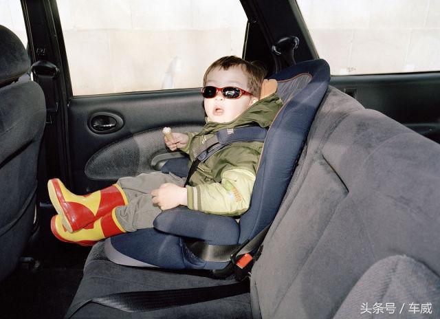 安全座椅的支撑腿很重要吗 (安全座椅产地重要吗)