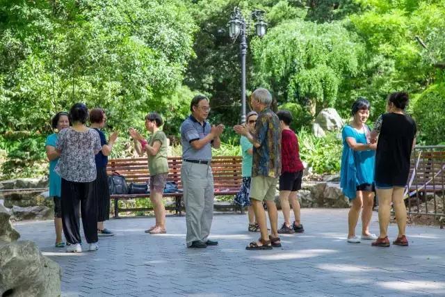 高温下的上海城市,上海40度以上高温