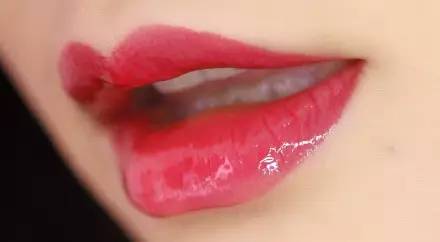 相似度高达90%,相似度95的大牌美妆