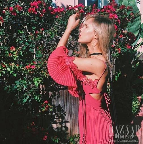 趁这6个小众品牌连衣裙还没烂大街,跟宋茜赵丽颖穿起来过夏天!