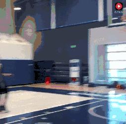 学会这几个动作别人都不敢打你,学会这招轻松摆脱防守者