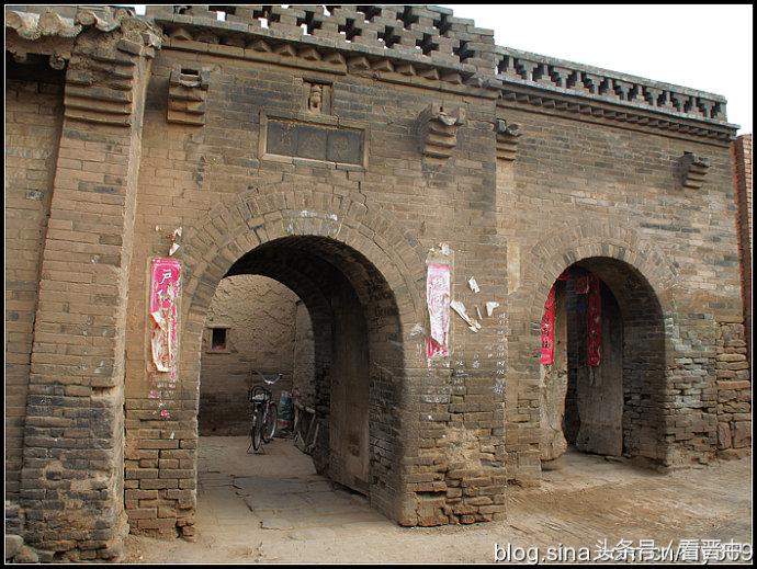 行走在乡上的路上,行走在田野乡间