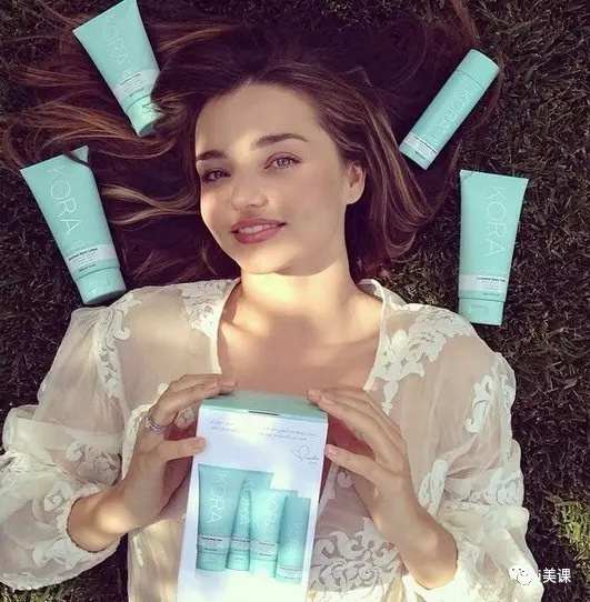 超模米兰达可儿妆容,和姐妹一起化个名媛妆