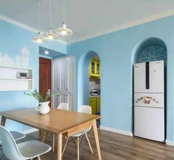 家用冰箱可以直接放在阳台吗,冰箱放阳台的最佳位置