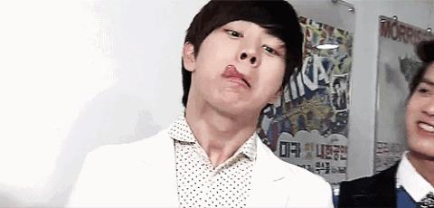 明明靠颜值他偏要靠才华,明明可以靠颜值可他偏要靠才华