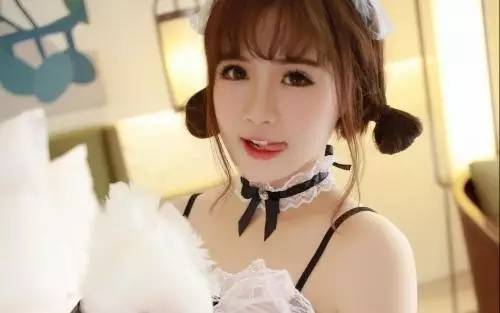 约妹子玩真心话大冒险游戏,和喜欢的人玩真心话大冒险游戏