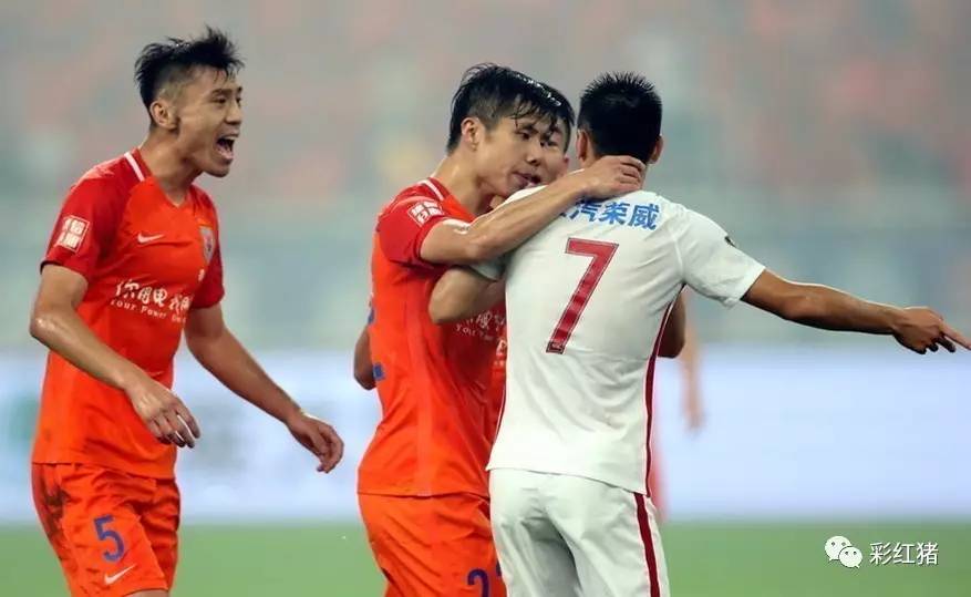 彩红舍论：中超怪现象之不趁机倒地诬陷就是好人？