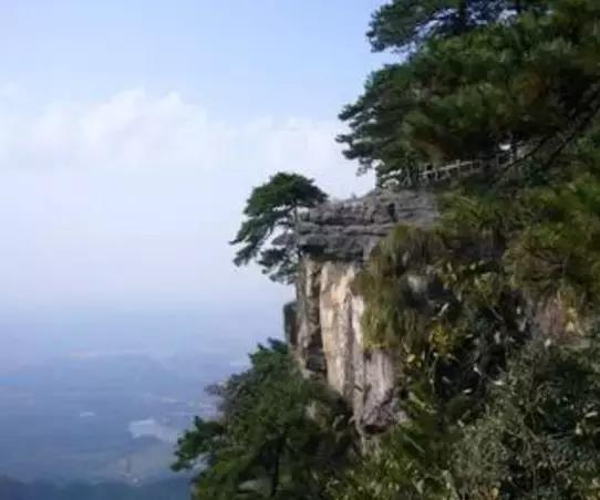 庐山美景的唯美句子,描写庐山的美文