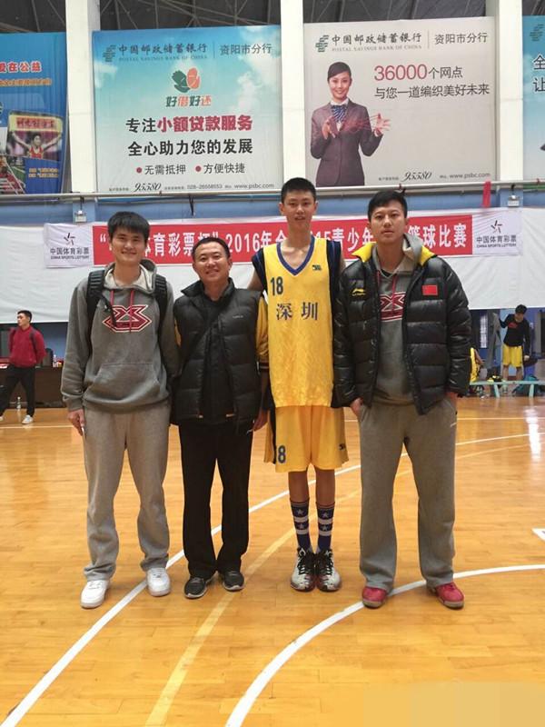 又一篮球天才横空出世！17岁身高2米16，将接班国手老爸