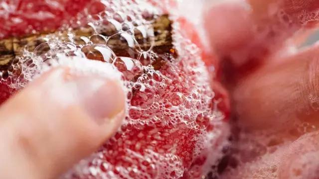 突然大把大把掉头发是怎么回事,超多头发怎么办