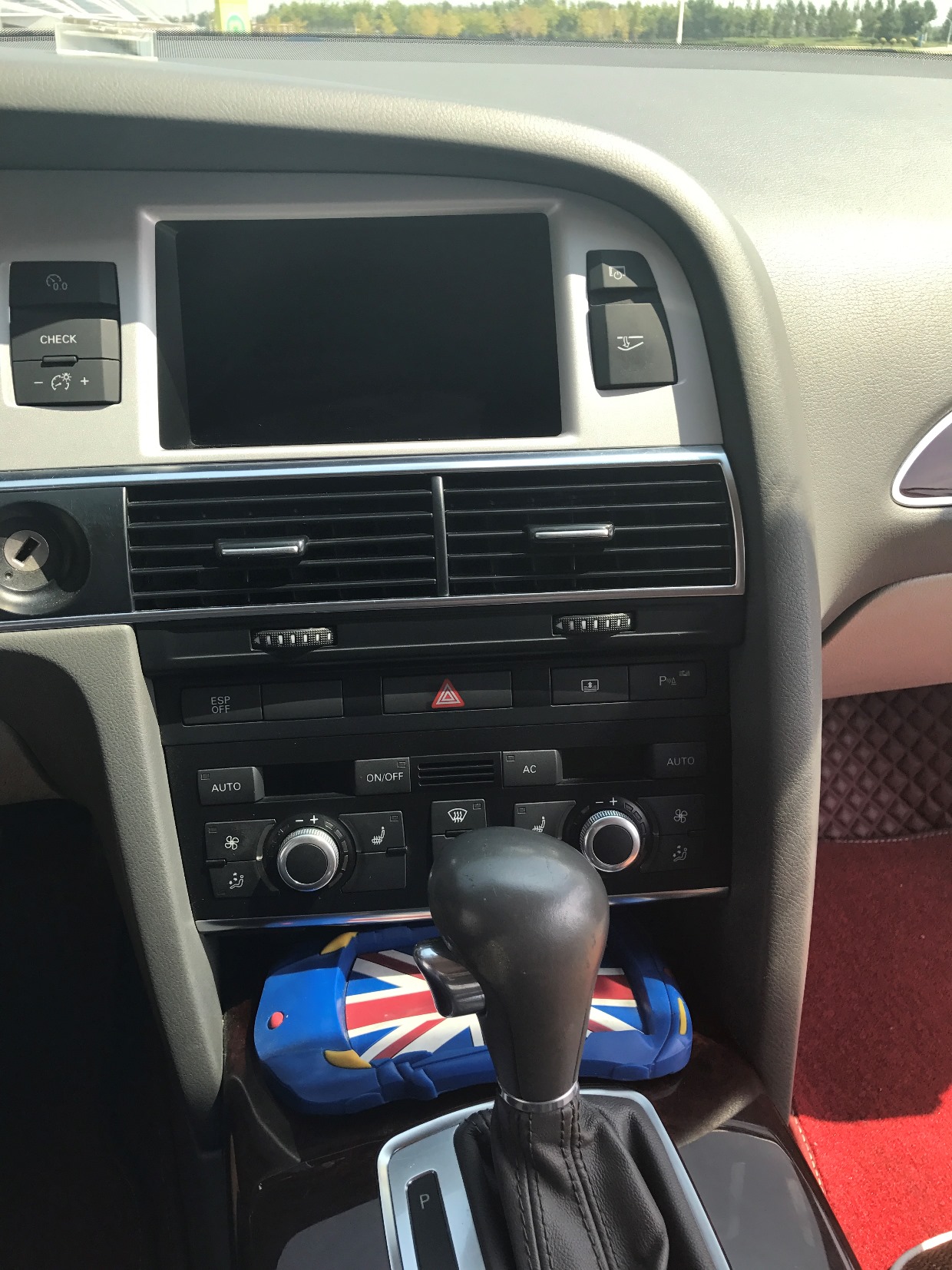 致敬经典，奥迪A6C6用车7年感受，车主：柴油机的油耗低！