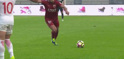 巴西足球队统治力如何啊,巴西足球运动员浩克是什么水平