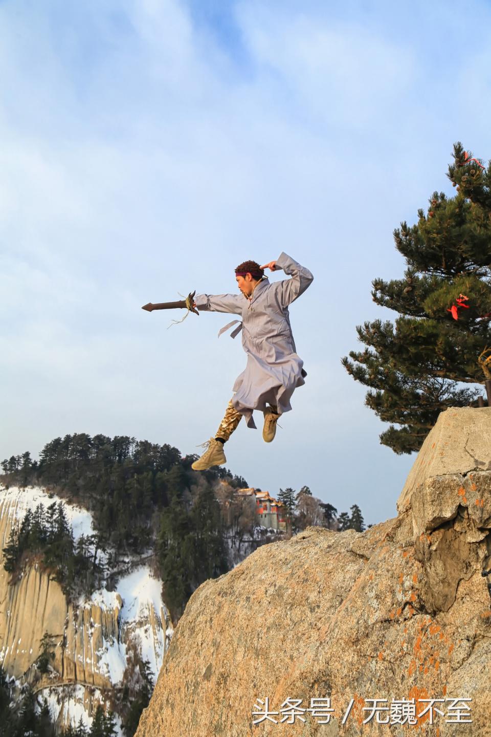 长空栈道走华山,一个人爬华山怎样玩长空栈道