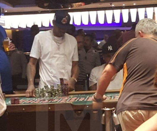 艾弗森从不怨天尤人,艾弗森打替补无奈的眼神