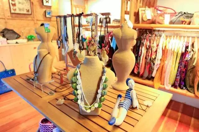 最值得去的4个海岛 (十大绝美海岛旅游攻略)