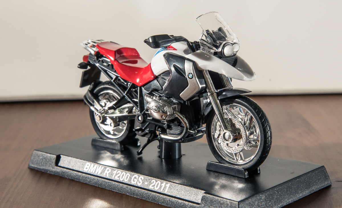 rc遥控车1:24开箱,越野车模型1:24开箱