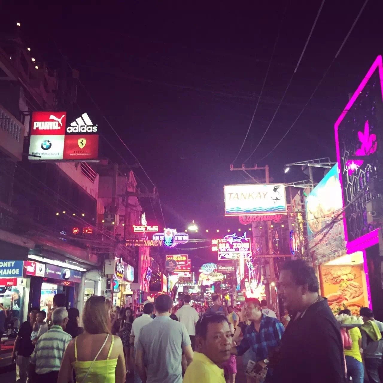 泰国女孩收房视频,泰国清迈别墅收房