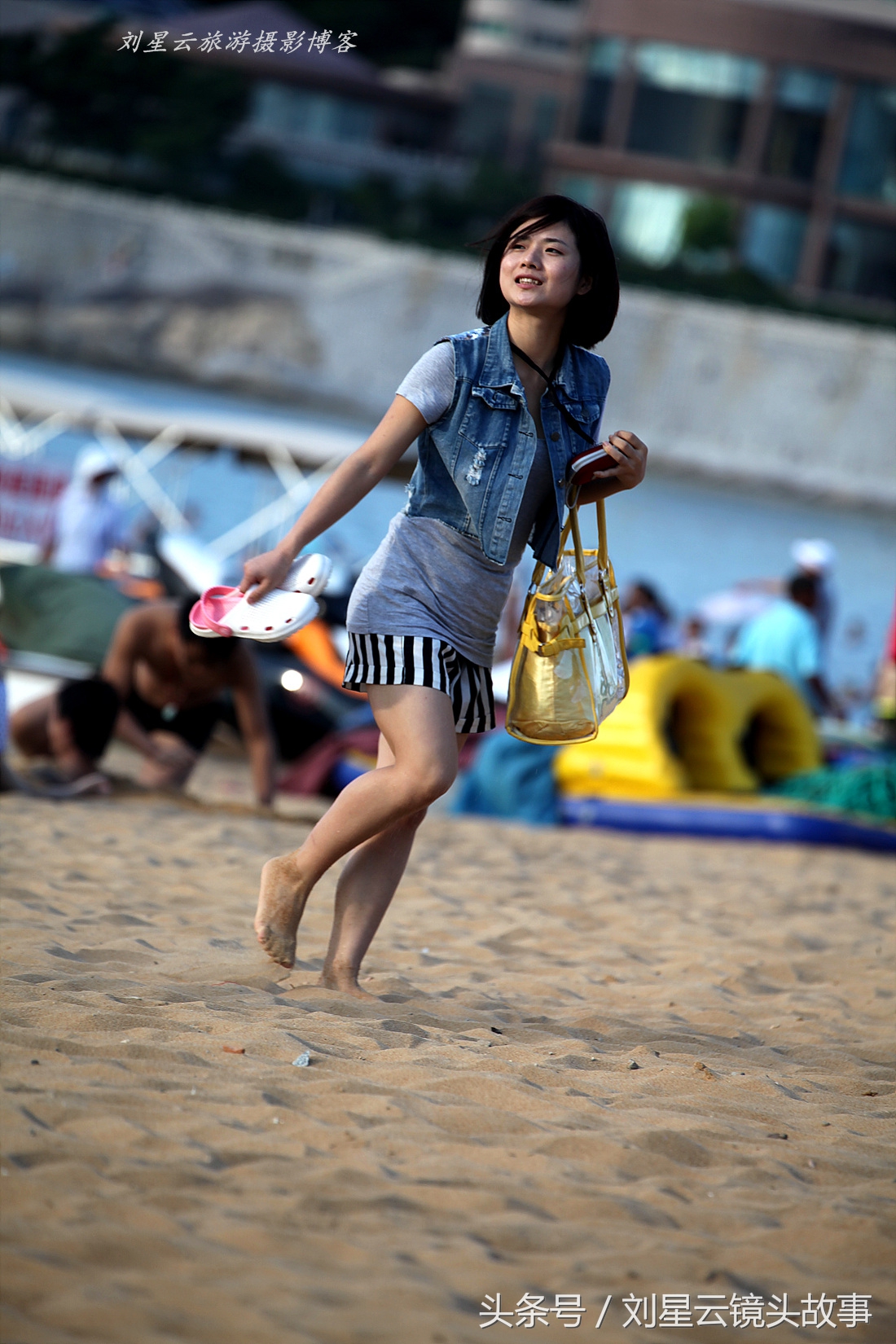 威海旅游女生旅游视频,去威海旅游的女人