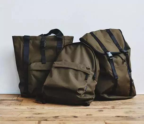 喜欢穿优衣库的女孩子,喜欢穿优衣库