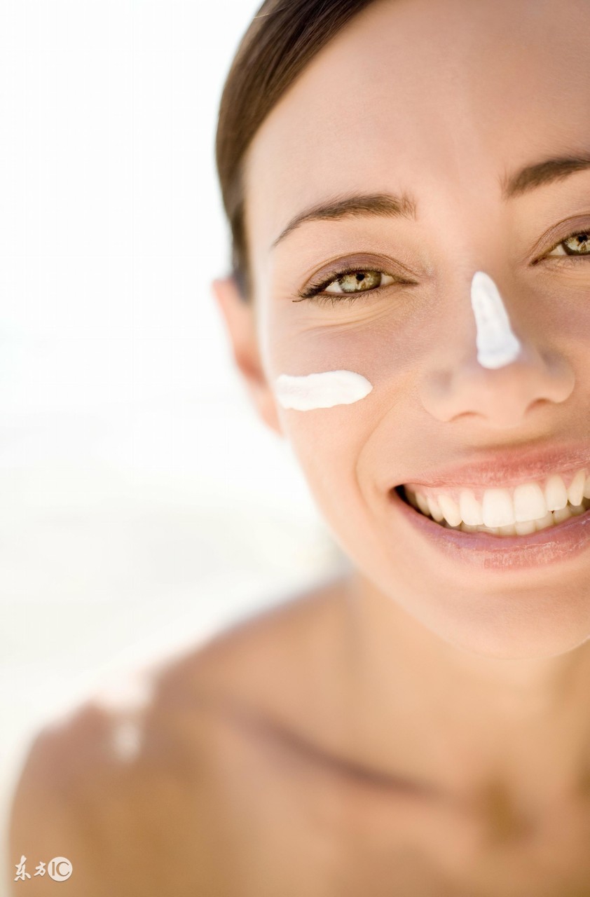 脸上老是出油怎么办最有效的方法,脸上总出油是什么原因及解决方法