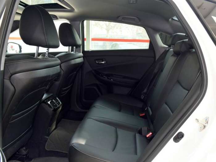 本田思铂睿优惠3万起，既省油性能又好，颜值高运动感十足