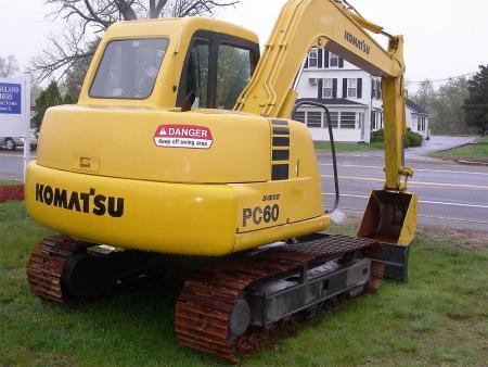 小松挖机热车熄火后打不着火,小松60挖机如何紧急熄火