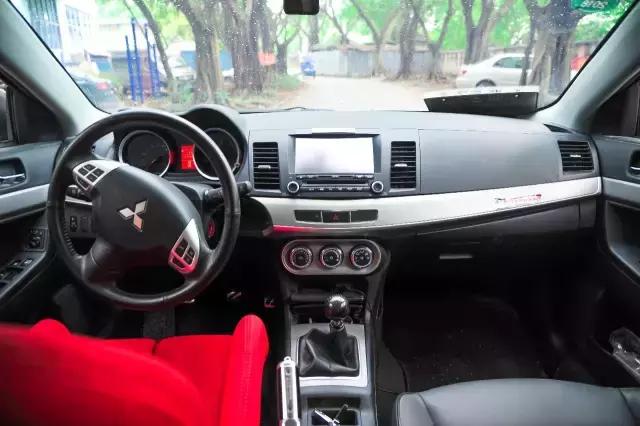 evo和翼神到底有什么区别,evo和翼神价格的区别