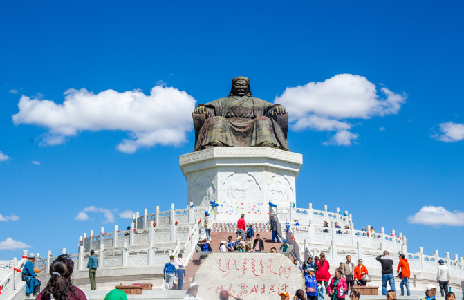 天堂草原锡林郭勒歌词及对白,真正的内蒙古锡林郭勒大草原