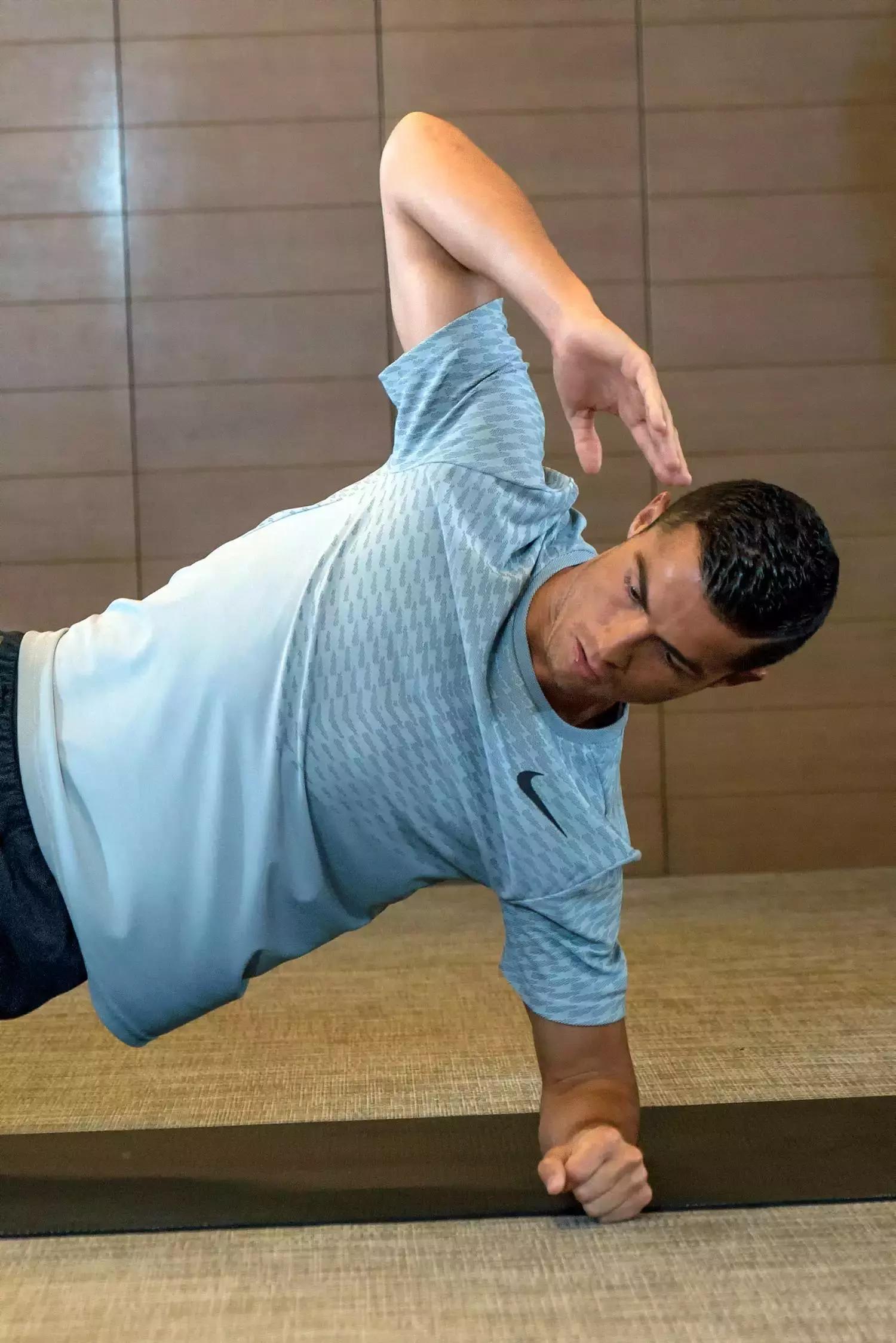 c罗来中国直播,c罗独家