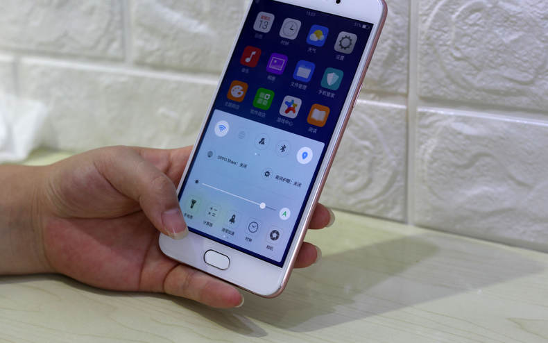 OPPOA77测评,oppoa77原装白色