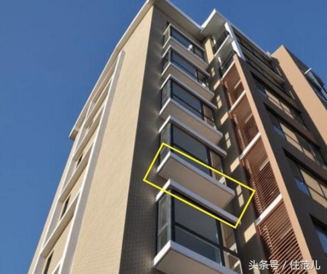 地震发生时安全的逃生方法100字,高楼发生地震时正确的逃生方法是