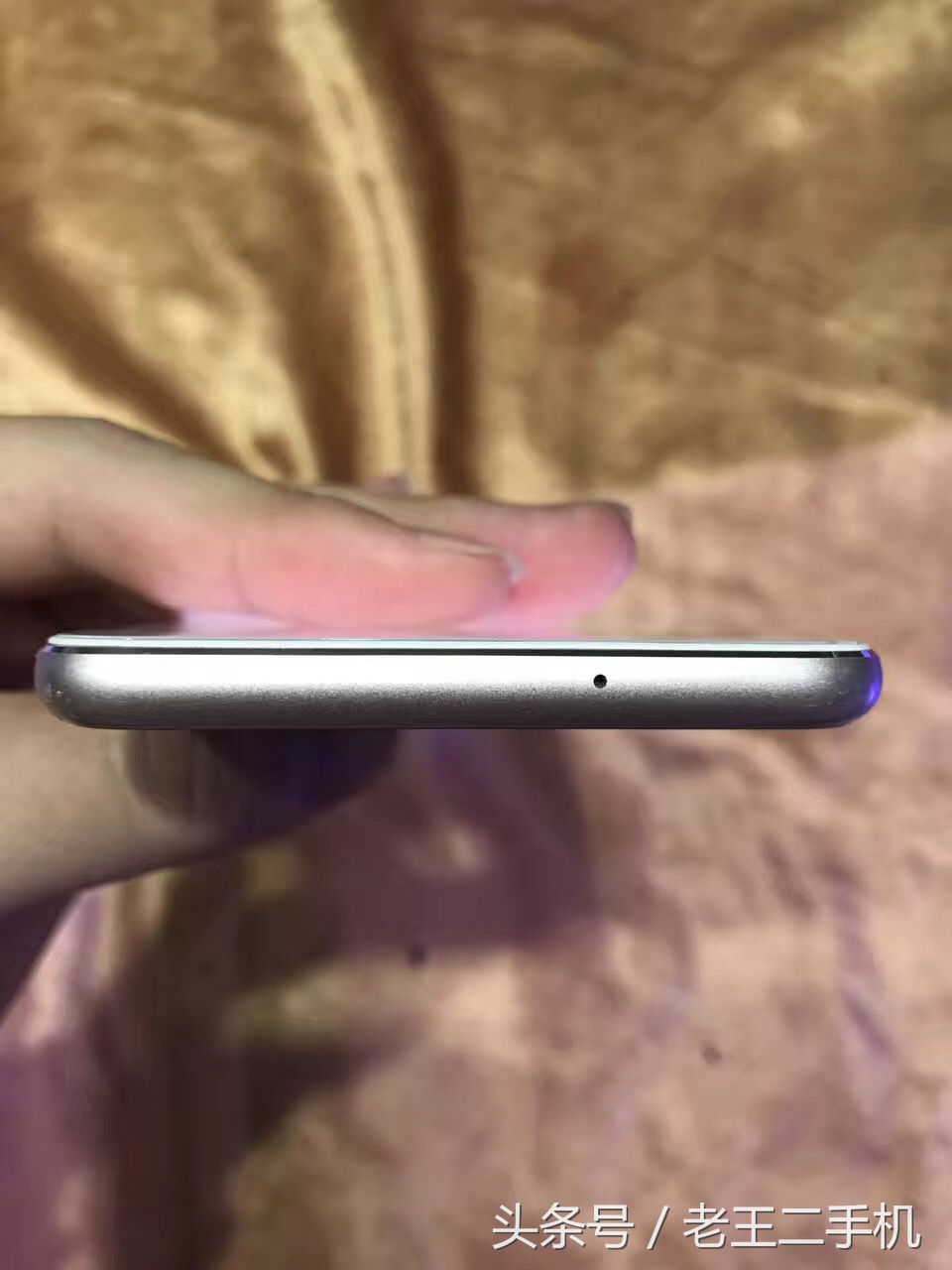 四五千的国产手机不如买苹果手机,iphone1000以下二手机推荐