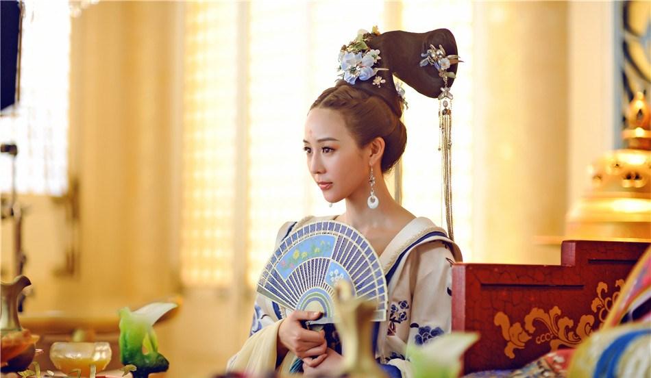 长孙皇后之外唯一被立传的太宗妃,才华横溢,因一首诗而得宠