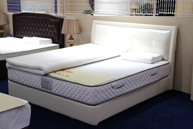 爱舒床垫官方旗舰店直播买一送一,爱舒床垫最新款旗舰