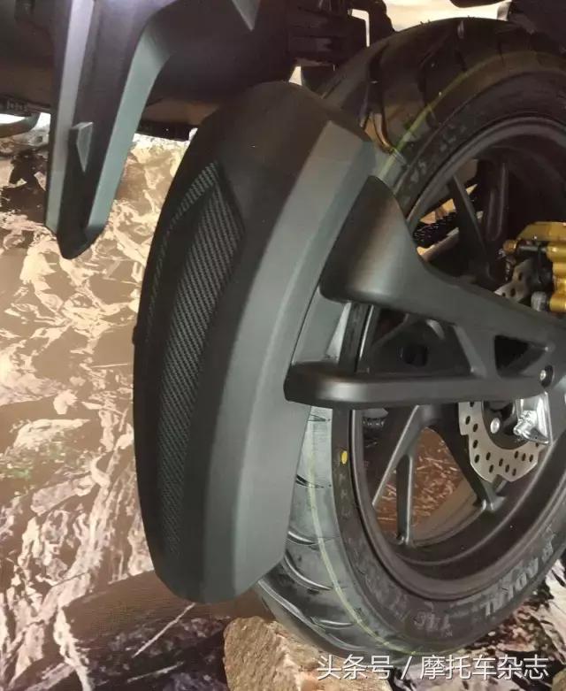 老款五羊本田125摩托车新车视频,2022年五羊本田佳御新车发布