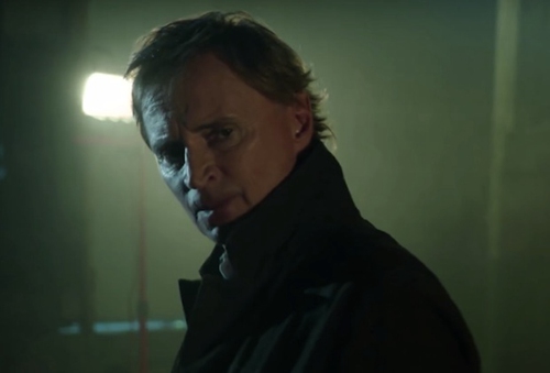 童话镇邪恶皇后,童话镇邪恶皇后结局